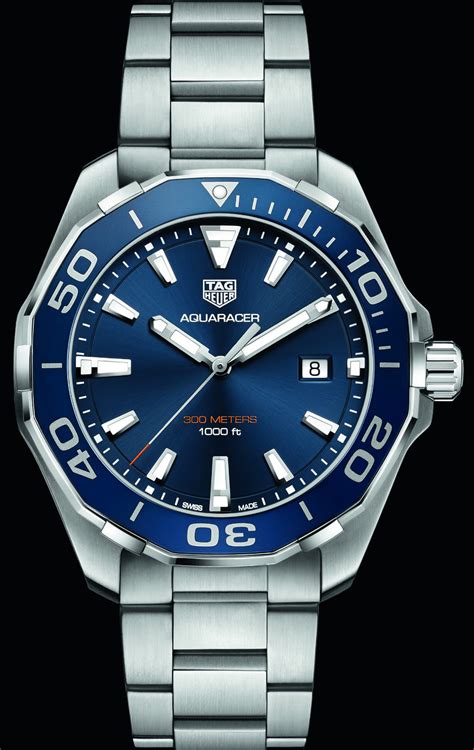 the tag heuer aquaracer